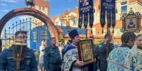 В праздничном богослужении и Крестном ходе приняли участие сотрудники 7 отряда федеральной противопожарной службы по Самарской области. - НИА Самара