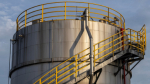 Ученые в Омске нашли новый способ очистки резервуаров от нефтешламов