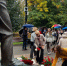 В Самаре возложили цветы к памятнику Шостаковичу в день его 119-летия - ГТРК Самара