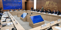 Губернатор Самарской области Вячеслав Федорищев провел совместное заседание двух комиссий Государственного Совета РФ - ГТРК Самара