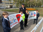 В Самаре замечены родители, патрулирующие дороги возле школ