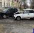 Два человека попали в больницу после столкновения «Рено» и «семерки» в Самаре - Самарская Газета