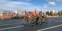 На пл. Куйбышева прошел смотр строя и песни военно-патриотических объединений Самарской области - ГТРК Самара