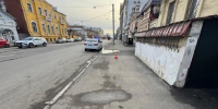 Подросток на электросамокате сбил женщину на тротуаре в центре Самары - Волга Ньюс