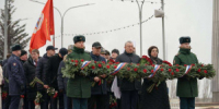 Программа мероприятий насыщенна, участники «Вахты Героев Отечества» проводят серию встреч со школьниками, студентами колледжей и вузов, а также с активистами молодёжных организаций в городах и районах области.  - НИА Самара