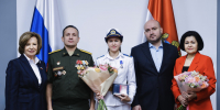 Вячеслав Федорищев вручил медаль «За проявленное мужество» дочери участника СВО из Самарской области - Самарская Газета