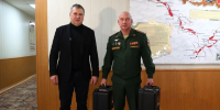 Мэр Самары Иван Носков передал квадрокоптеры для бойцов 2-й гвардейской армии - Комсомольская Правда Самара