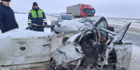 На месте ДТП скончались два пассажира легкового автомобиля, водитель и ещё один пассажир госпитализированы. - НИА Самара