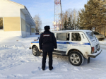 Сотрудники уголовного розыска в Челно-Вершинском районе, получив информацию от местных жителей, задержали подозреваемую в краже денежных средств у 91-летней женщины