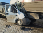 Водитель эвакуатора чудом выжил в ДТП с КАМАЗом на трассе в Самарской области