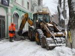 На Масленниковой в Самаре 3 февраля раскапывают утечку воды у стены жилого дома