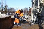 Более 500 тонн противогололедных материалов использовали для обработки улиц в Самаре с начала недели