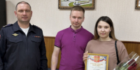 Сотрудники полиции Новокуйбышевска выразили благодарность неравнодушной жительнице города за помощь в поиске пропавших детей - ГУ МВД Самарской области