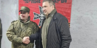 Иван Носков вручил бойцам СВО из Самары награды за освобождение поселка Удачное - SamaraGIS.Ru
