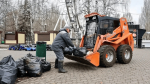 Более 300 тонн мусора вывезли городские службы после районных субботников в Самаре