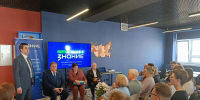 В рамках "Недели космоса" в Самаре презентовали книгу "Космические первопроходцы" - Волга Ньюс
