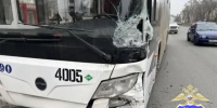 В Самаре столкнулись иномарка и пассажирский автобус - Волга Ньюс