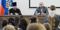 Губернатор Вячеслав Федорищев встретился со студентами Поволжской академии Святителя Алексия в Тольятти - ProGorodSamara.Ru