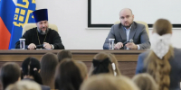 Вячеслав Федорищев встретился со студентами Поволжской академии Святителя Алексия в Тольятти - SamaraGIS.Ru
