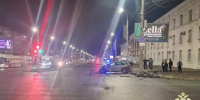 Появились подробности ночного ДТП с «перевертышем» в Самаре: пострадала женщина - Самарская Газета
