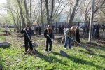 Школьники Самары приняли участие в общегородском субботнике