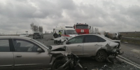 В настоящее время в Красноярском районе наши специалисты ликвидируют последствия ДТП - Центр по делам гражданской обороны, пожарной безопасности и чрезвычайным ситуациям