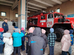 Первоклассники побывали в гостях у красноярских огнеборцев