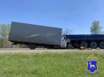 Газель протаранила остановившийся МАЗ на трассе под Самарой: погиб водитель