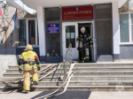 В Самаре прошли тренировочные пожарно-тактические учения, в ходе которых был отработан сценарий эвакуации и тушения условного пожара в здании администрации Советского района.