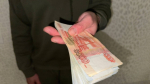 Самарец пытался дать взятку, чтобы родственница не принимала Присягу
