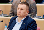 Депутат от ЛДПР возмутился дорогостоящим проектом общественной зоны в Тольятти