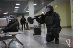 Сотрудники Управления Росгвардии приняли участие профилактических мероприятиях в международном аэропорту «Курумоч»