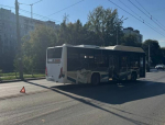 В Кировском районе Самары случилось ДТП с пассажирским автобусом 